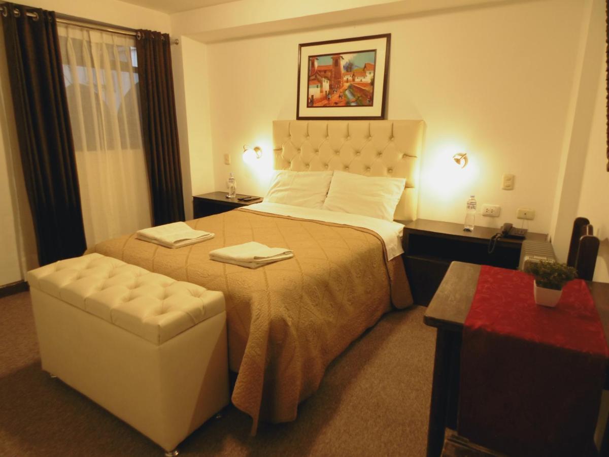 Hotel Montecristo กุสโก ภายนอก รูปภาพ
