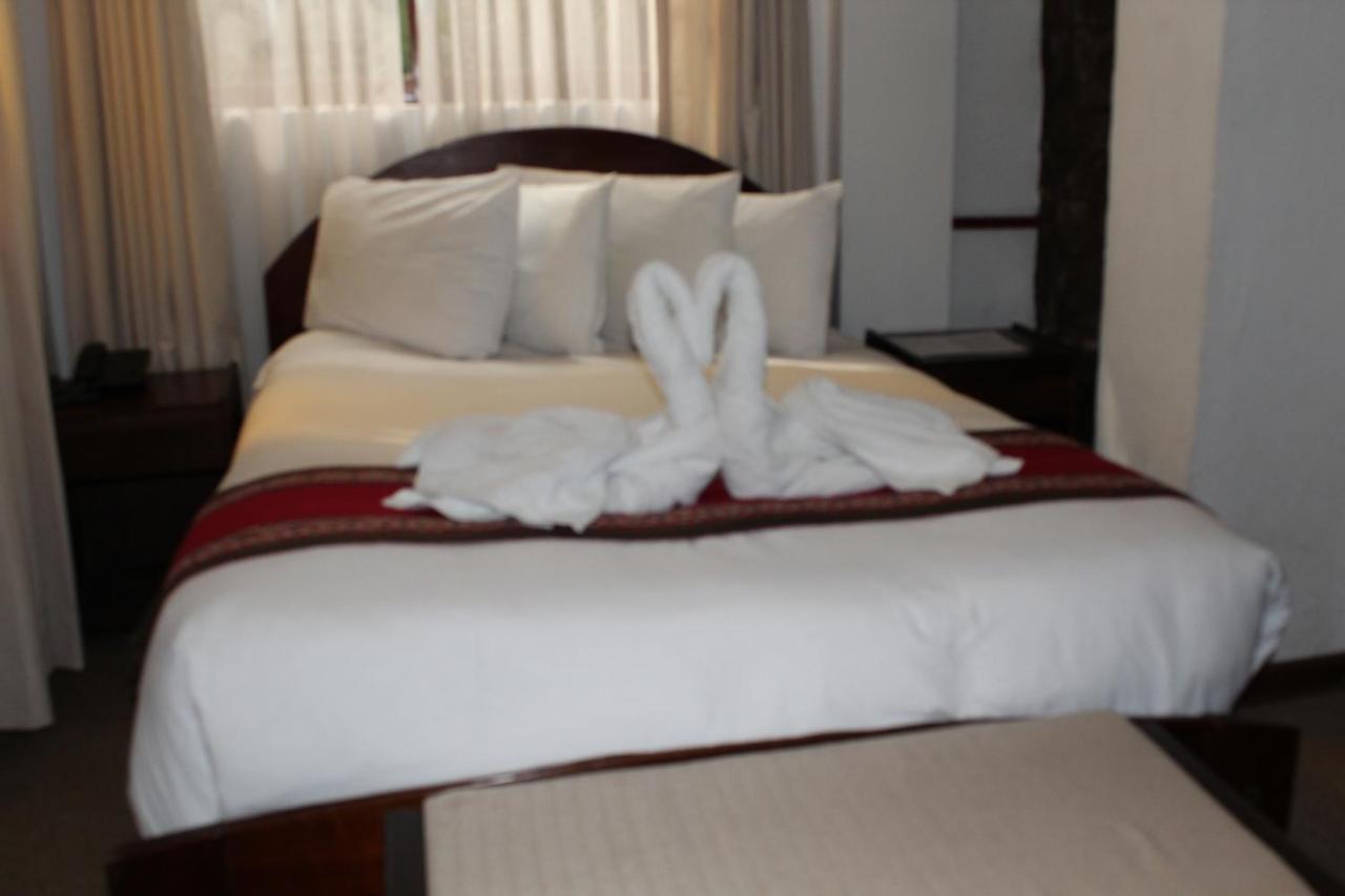 Hotel Montecristo กุสโก ภายนอก รูปภาพ