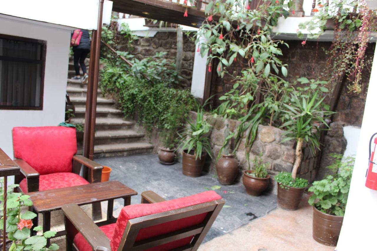 Hotel Montecristo กุสโก ภายนอก รูปภาพ